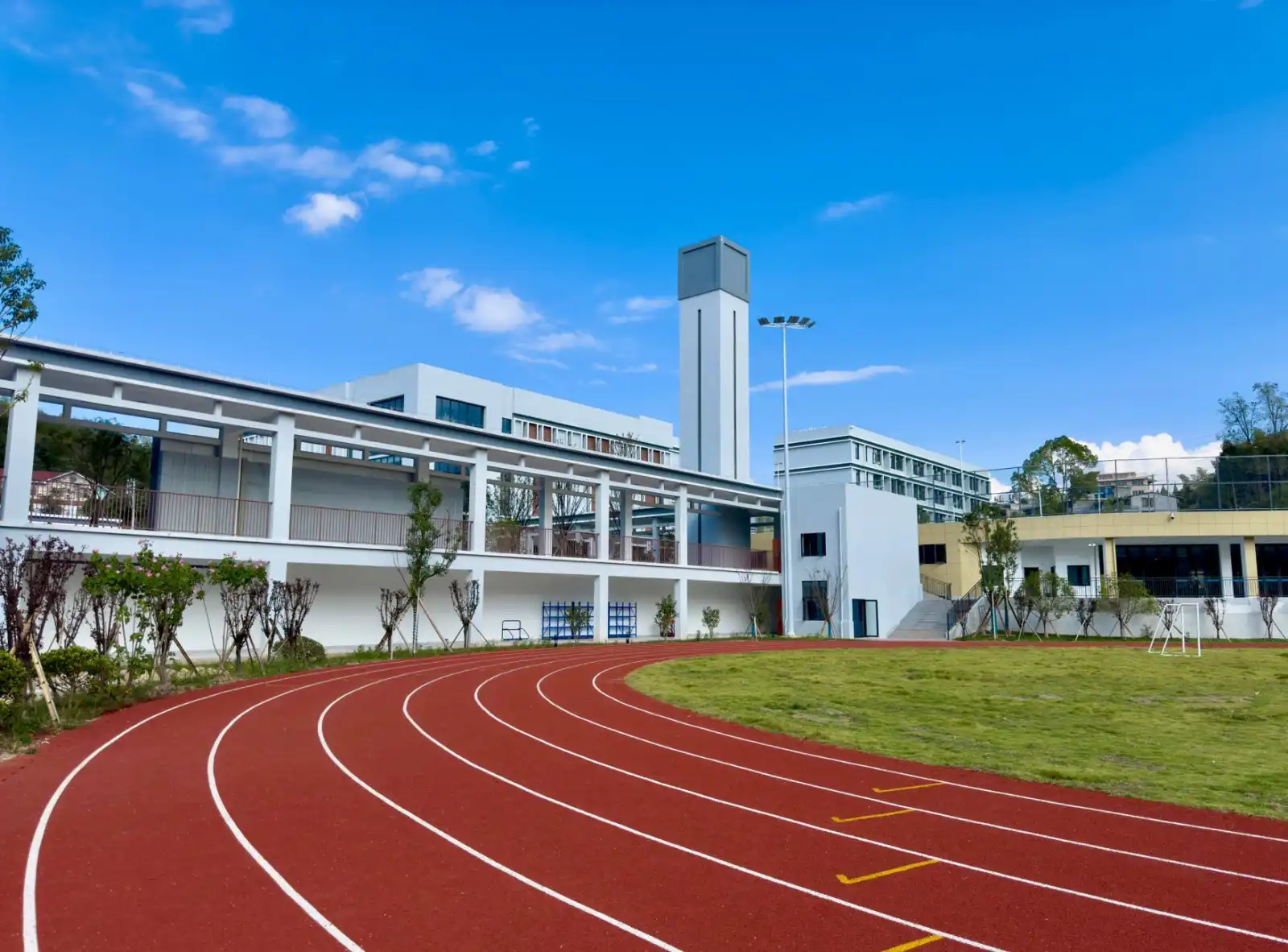 2024年重庆企业网站建设选购指南：功能与预算匹配策略