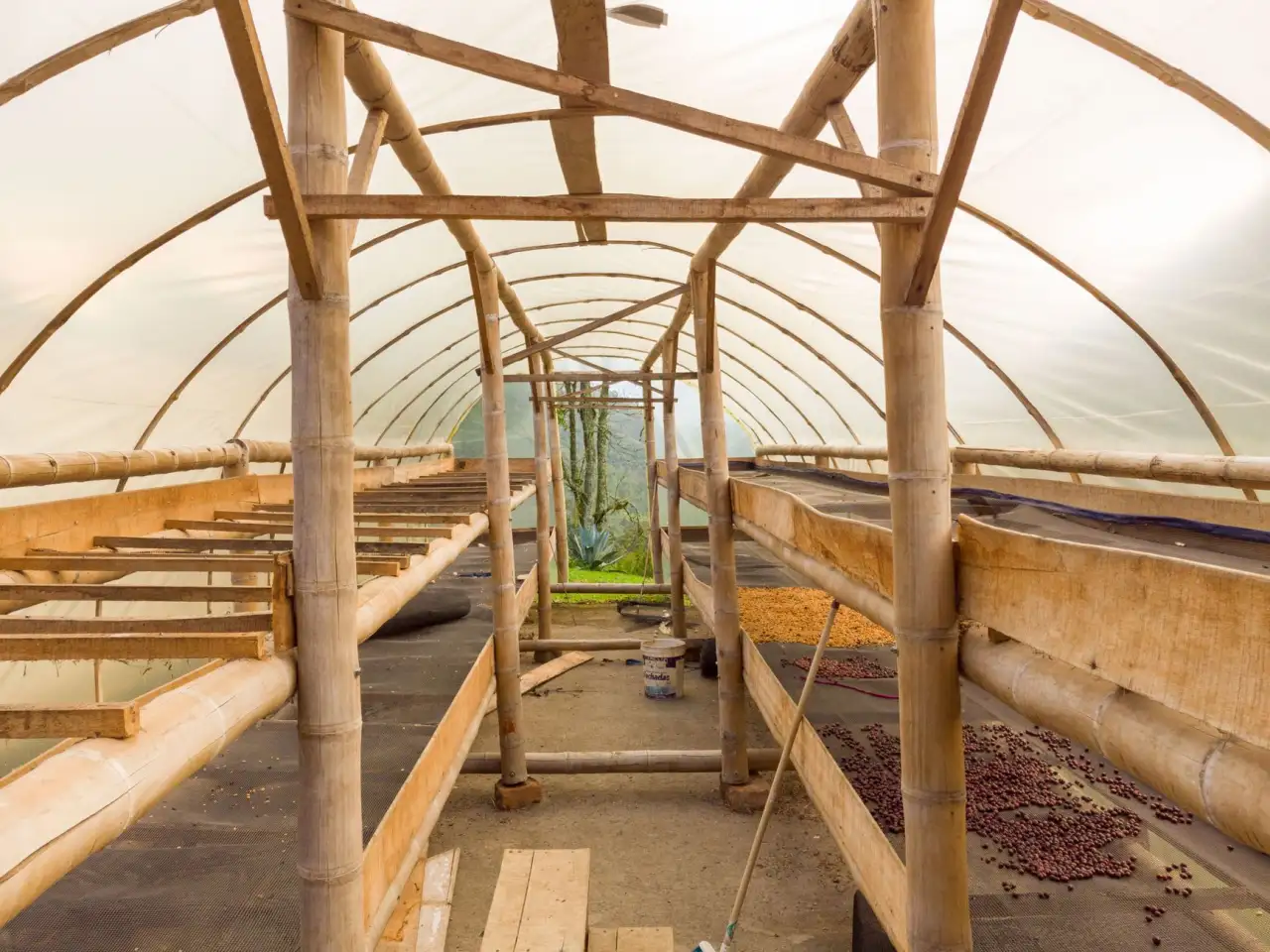 重庆企业官网建设：品牌营销型网站与展示型网站的核心差异解析